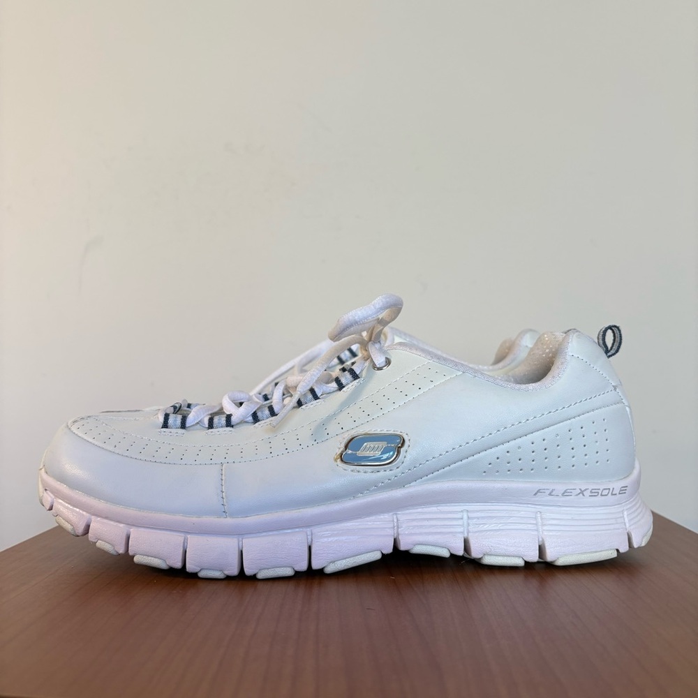 Skechers Synergy Elite Status Athletic Sneaker Shoes size 9 - Picture 1 of 7